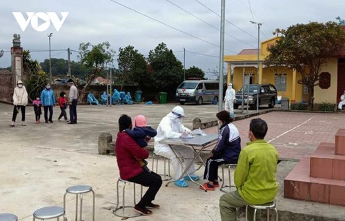 Village locked down after fresh coronavirus case detected - ảnh 4
