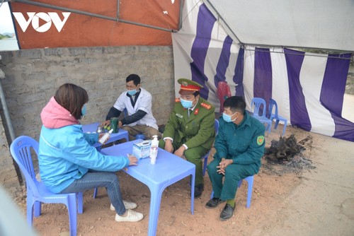 Village locked down after fresh coronavirus case detected - ảnh 7