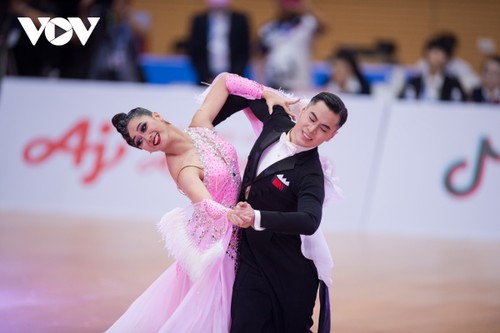 Dancesport Việt Nam kết thúc SEA Games 31 với 5 huy chương vàng - ảnh 11