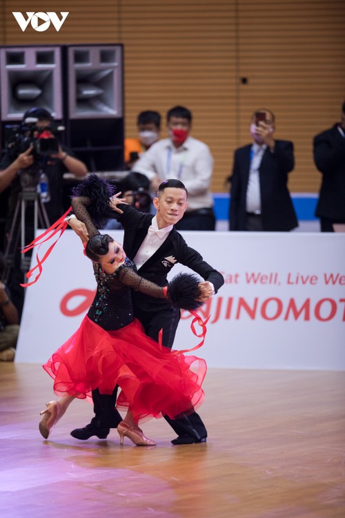 Dancesport Việt Nam kết thúc SEA Games 31 với 5 huy chương vàng - ảnh 2