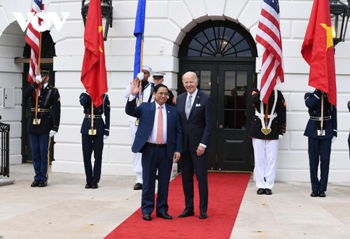 PM Chinh’s bilateral meetings in US in the spotlight - ảnh 1