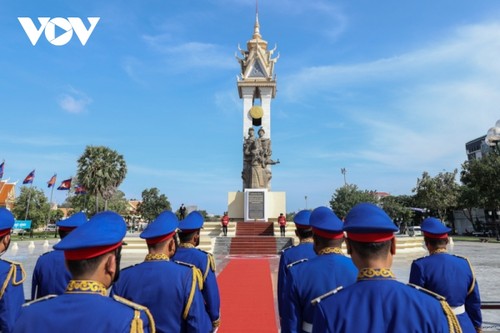 Toàn cảnh chuyến thăm chính thức Campuchia của Thủ tướng Phạm Minh Chính - ảnh 3