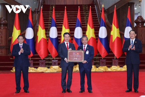 Toàn cảnh chuyến thăm chính thức CHDCND Lào của Thủ tướng Phạm Minh Chính - ảnh 6