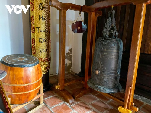 Ghé thăm ngôi chùa thanh bình trên đảo Sinh Tồn Đông - ảnh 8