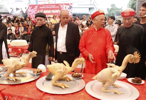 Độc đáo phong tục lễ xôi - gà nhập đình cho đàn ông từ 49 lên 50 tuổi ở Bắc Ninh - ảnh 5
