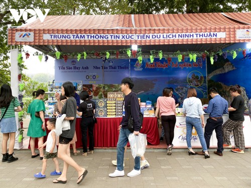 Hàng nghìn tour kích cầu, khuyến mãi tại Lễ hội Du lịch Hà Nội 2023 - ảnh 8