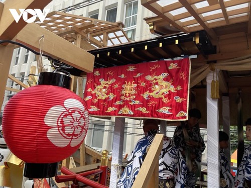 VOV mang giá trị văn hóa truyền thống đến với Lễ hội Gion của Nhật Bản - ảnh 3