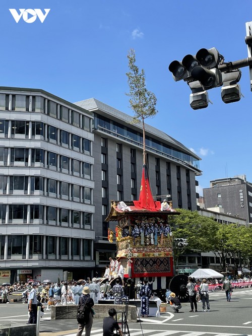 VOV mang giá trị văn hóa truyền thống đến với Lễ hội Gion của Nhật Bản - ảnh 8