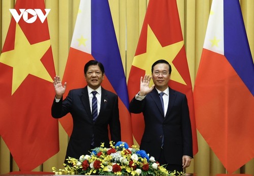 Toàn cảnh lễ đón và hội đàm giữa Chủ tịch nước Việt Nam và Tổng thống Philippines - ảnh 5