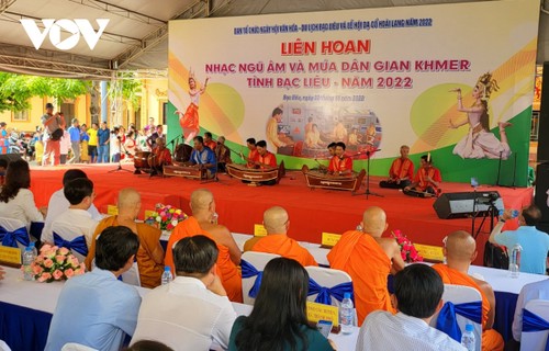 Chùa Xiêm Cán: Điểm du lịch văn hóa đặc sắc của đồng bào dân tộc Khmer - ảnh 15