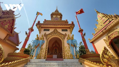 Chùa Xiêm Cán: Điểm du lịch văn hóa đặc sắc của đồng bào dân tộc Khmer - ảnh 5