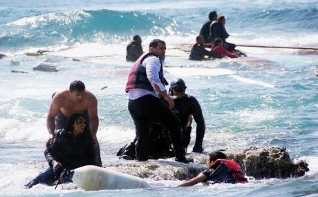 18 people die when boat sinks off Turkish coast - ảnh 1