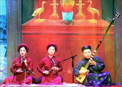 National Festival preserves Ca tru singing  - ảnh 1