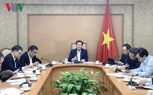 Deputy PM: Closer supervision of P2P lending services required - ảnh 1