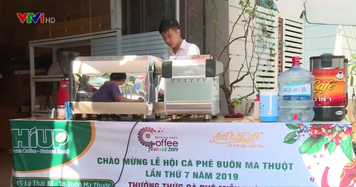 7th Buon Ma Thuot Coffee Festival opens - ảnh 1