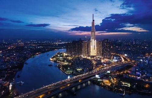 Forbes announces 100 largest firms in Vietnam for first time - ảnh 1
