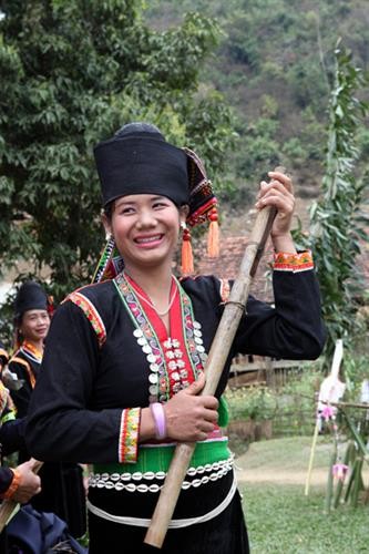 Wedding and new rice ceremonies of Kho Mu people - ảnh 1