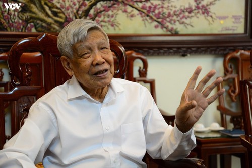 Former Party General Secretary Le Kha Phieu - ảnh 1
