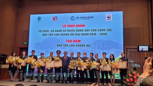Wildlife conservators honored for first time - ảnh 1