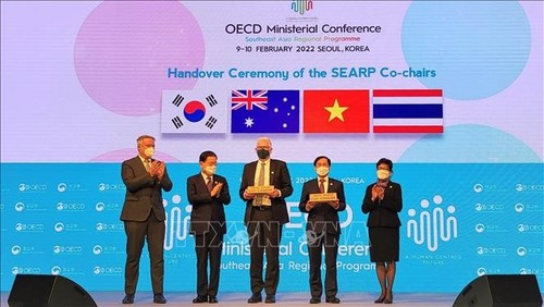 Vietnam officially co-chairs OECD Southeast Asia Program - ảnh 1