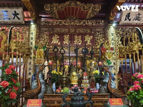 Ancient shrines guard Hanoi’s cultural heritage - ảnh 2