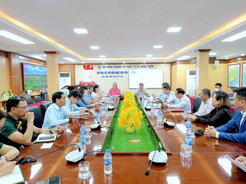 Traders discuss agricultural product export-import between Vietnam and  Australia - ảnh 1