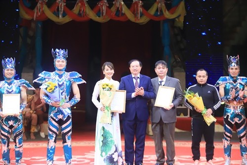 Vietnam wins three golds at International Circus Festival 2022 - ảnh 1