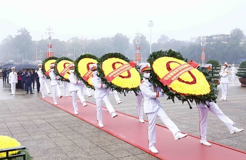 Communist Party of Vietnam’s 93rd anniversary celebrated  - ảnh 1