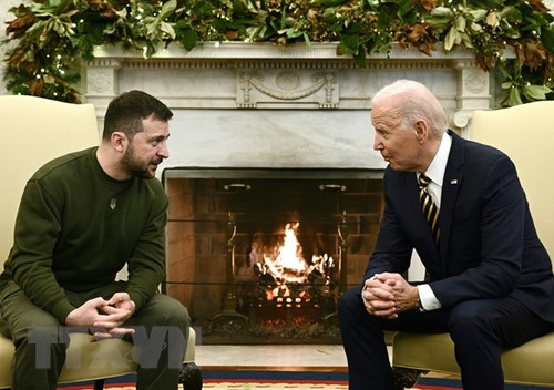 President Joe Biden reiterates US support for Ukraine   - ảnh 1