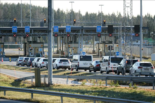 Finland to reopen some Russia border crossings  - ảnh 1