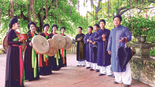 Bac Ninh preserves and promotes Quan Ho folk songs - ảnh 1