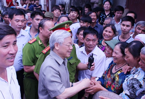Tổng Bí thư Nguyễn Phú Trọng thăm, làm việc tại tỉnh Hưng Yên - ảnh 1