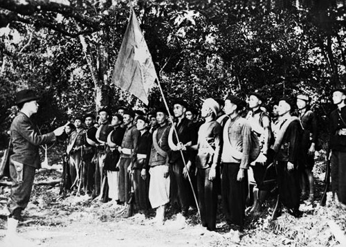 Các hoạt động kỷ niệm 69 năm ngày thành lập Quân đội nhân dân Việt Nam  - ảnh 1