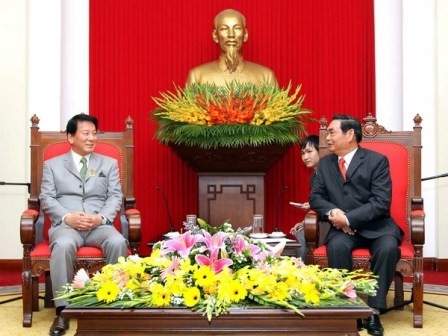 Thường trực Ban BT Lê Hồng Anh tiếp Đại sứ đặc biệt Nhật-Việt kiêm Đại sứ đặc biệt Việt-Nhật - ảnh 1