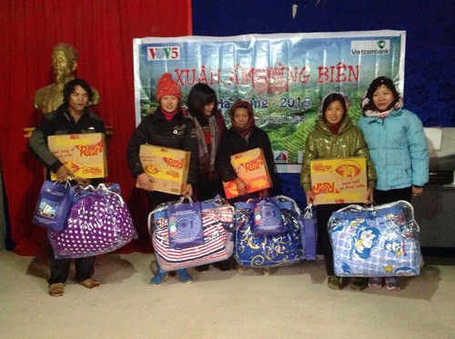 VOV5 trao quà từ thiện cho đồng bào nghèo xã Xín Cái, huyện Mèo Vạc, tỉnh Hà Giang - ảnh 7