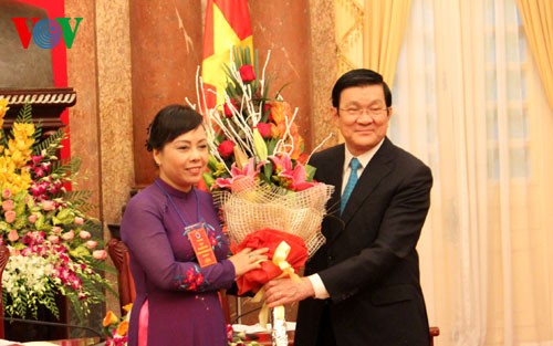 Chủ tịch nước Trương Tấn Sang gặp mặt thầy thuốc tiêu biểu toàn quốc - ảnh 1