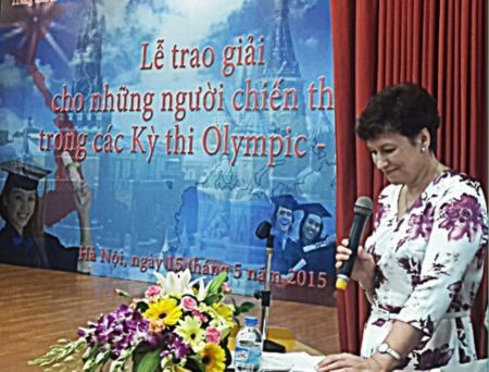 Trao giải Cuộc thi Olympic tiếng Nga và toán học cho học sinh, sinh viên Việt Nam năm 2015  - ảnh 1