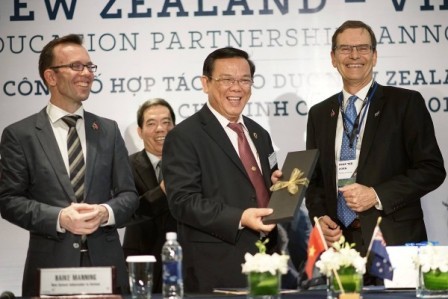  Việt Nam – New Zealand kí kết nhiều thỏa thuận hợp tác giáo dục - ảnh 1