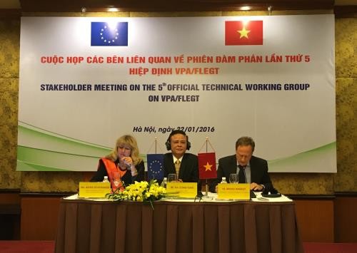 Dự kiến cuối năm 2016 kết thúc đàm phán Hiệp định Việt Nam – EU về xuất nhập khẩu gỗ  - ảnh 1
