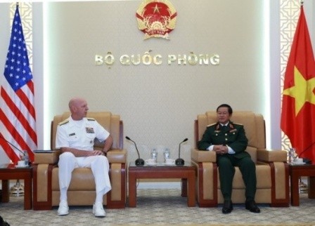 Tổng Tham mưu trưởng Quân đội nhân dân Việt Nam tiếp Tư lệnh Hạm đội Thái Bình Dương - ảnh 1