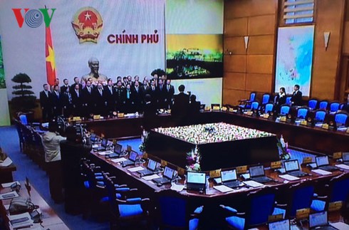 Thủ tướng Nguyễn Tấn Dũng chủ trì phiên họp thường kỳ tháng 3 - ảnh 1