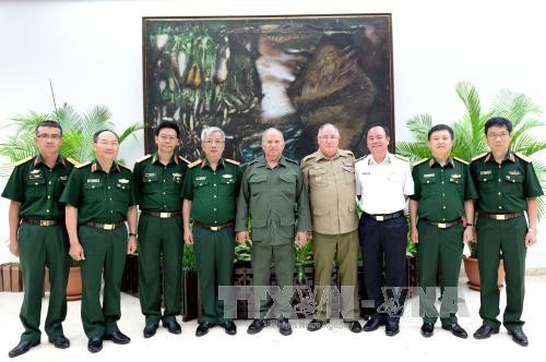  Việt Nam và Cuba đối thoại về chính sách quốc phòng  - ảnh 1