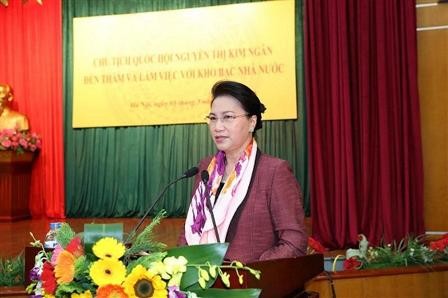 Chủ tịch Quốc hội Nguyễn Thị Kim Ngân làm việc với Kho bạc Nhà nước - ảnh 1