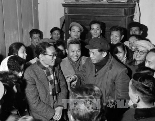 Xuất bản sách "Lê Duẩn - một tư duy sáng tạo lớn, nhà lãnh đạo kiệt xuất của cách mạng Việt Nam" - ảnh 1