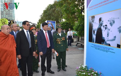 Kỷ niệm 50 năm thiết lập quan hệ ngoại giao Việt Nam – Campuchia - ảnh 2