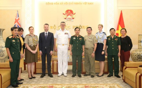 Đẩy mạnh quan hệ hợp tác quốc phòng Việt Nam - Australia  - ảnh 2