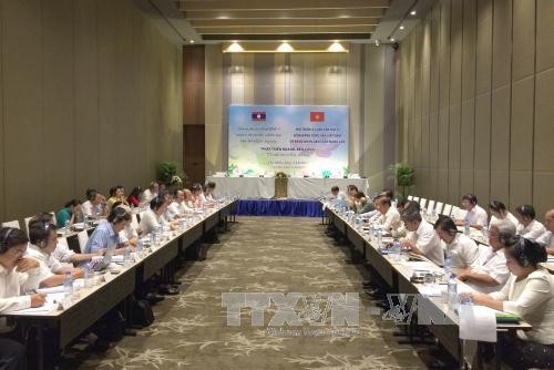  Khai mạc hội thảo lý luận giữa Đảng Cộng sản Việt Nam và Đảng Nhân dân cách mạng Lào - ảnh 1