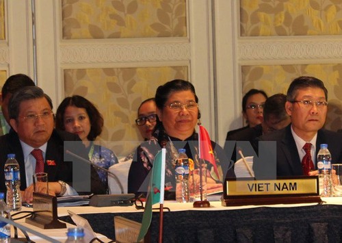 Phó Chủ tịch Quốc hội Tòng Thị Phóng tham dự phiên họp Ban chấp hành AIPA-38  - ảnh 1