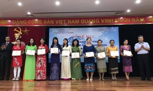 Gieo… để tiếng Việt ngày càng phát triển ở nước ngoài - ảnh 2