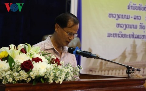 Cựu lưu học sinh Việt Nam tri ân các thầy cô giáo Lào  - ảnh 1